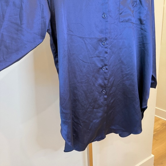 Vintage!! Christian Dior Women's Blue Nightgown L Silky Embroidered Button Front - Picture 3 of 10